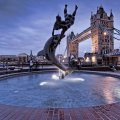 fantastic fountain statue by the tower bridge hdr