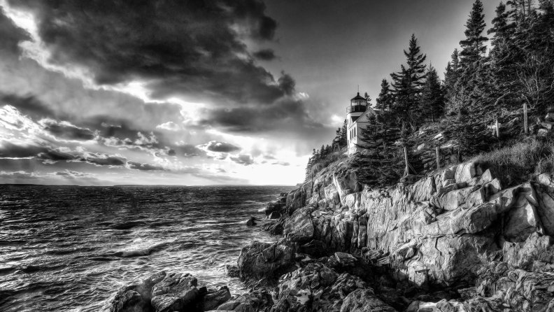 magnificent_bass_harbor_maine_lighthouse_hdr.jpg