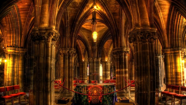 gorgeous_interior_of_a_church_hdr.jpg
