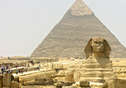 Sphinx and the pyramid of Cheops