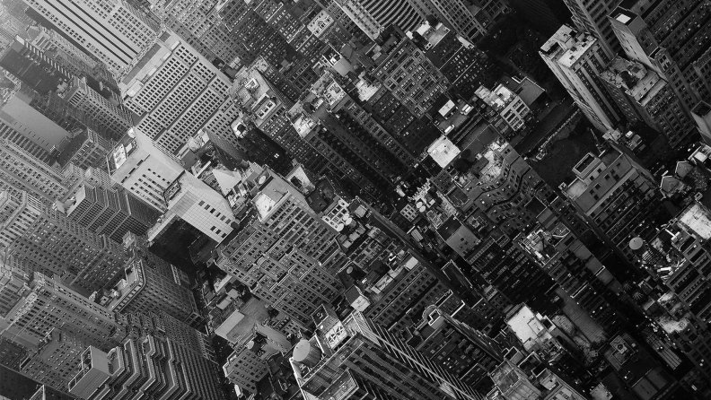 new_york_city_urban_scape_in_black_and_white.jpg