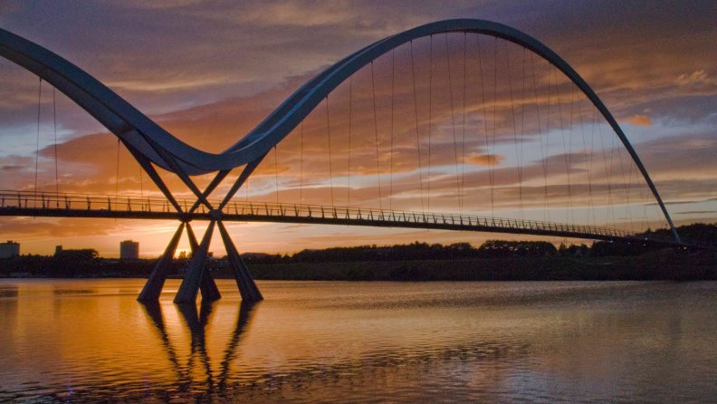 beautiful_modern_bridge_at_twilight.jpg