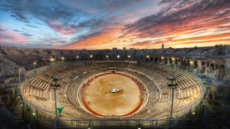 gladiator_arena_at_sunset.jpg