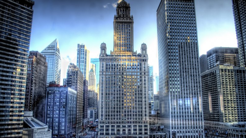 a_million_windows_on_chicago_skyscrapers_hdr.jpg