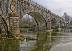 old arched stone bridge