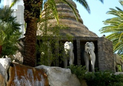 Elephant Monument 1