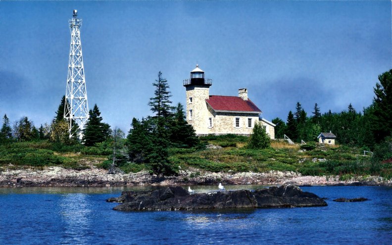 Copper Harbor Lighthouse 2
