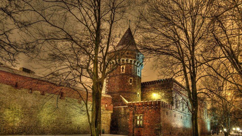 a_fortress_in_poland_on_a_winter_night.jpg