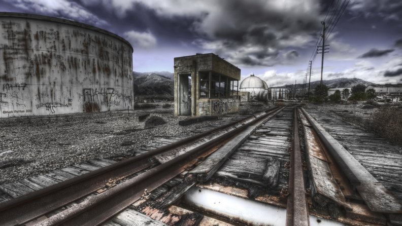 old_abandoned_switching_rail_station_hdr.jpg