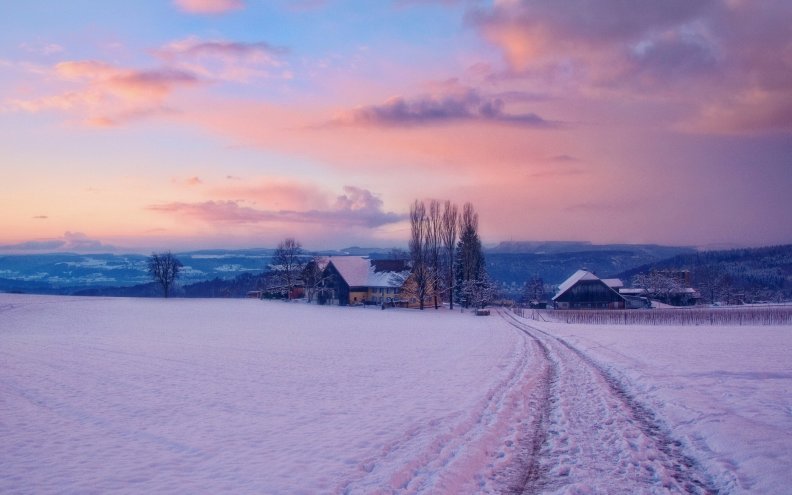 wonderful_farm_in_winter.jpg
