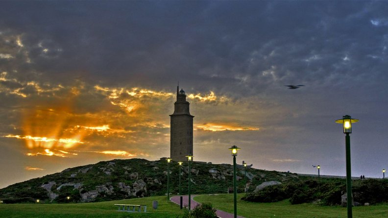 tower_of_hercules_lighthouse.jpg