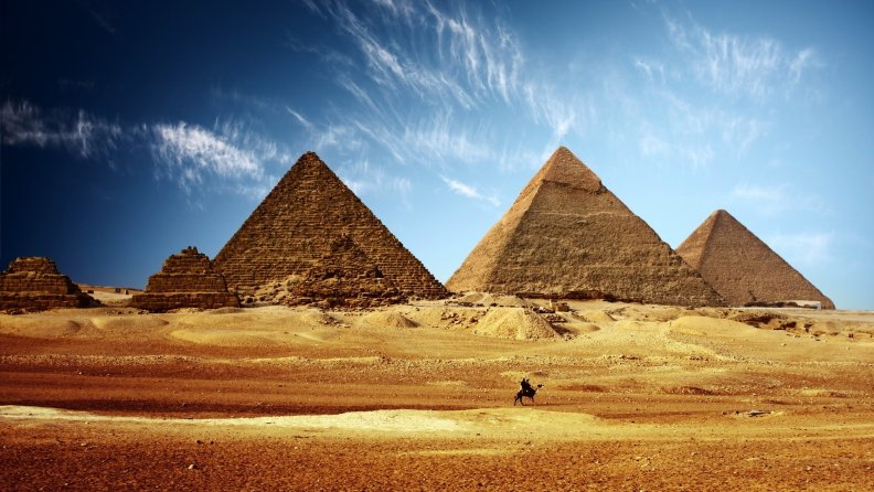 the_pyramids.jpg