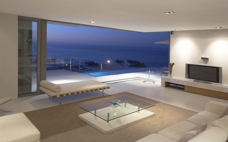 modern_living_room_with_exceptional_view.jpg