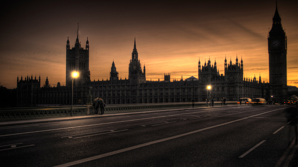 westminster palace at long exposure hdr