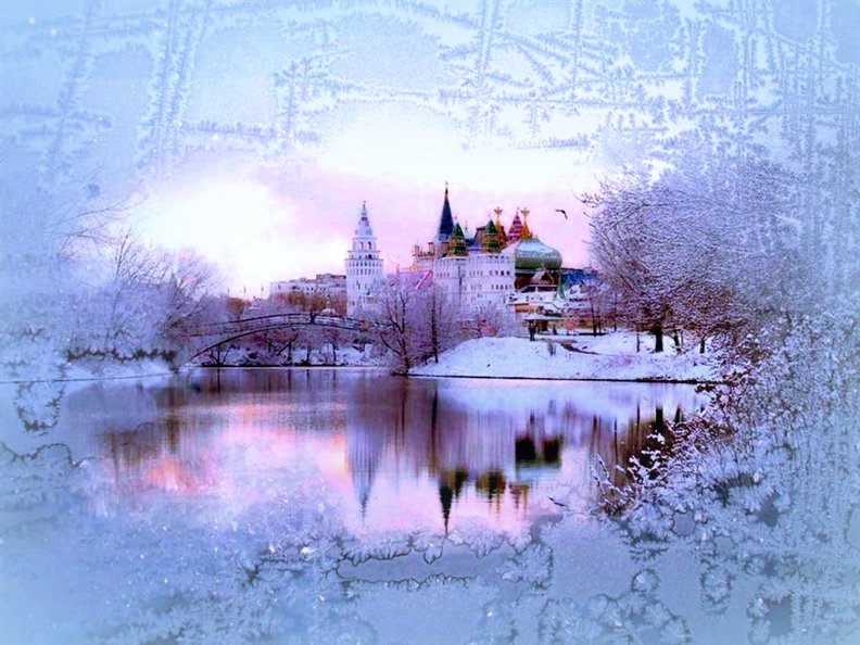 CASTLE THROUGH THE FROST