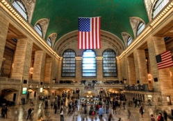 movement in grand central station in nyc