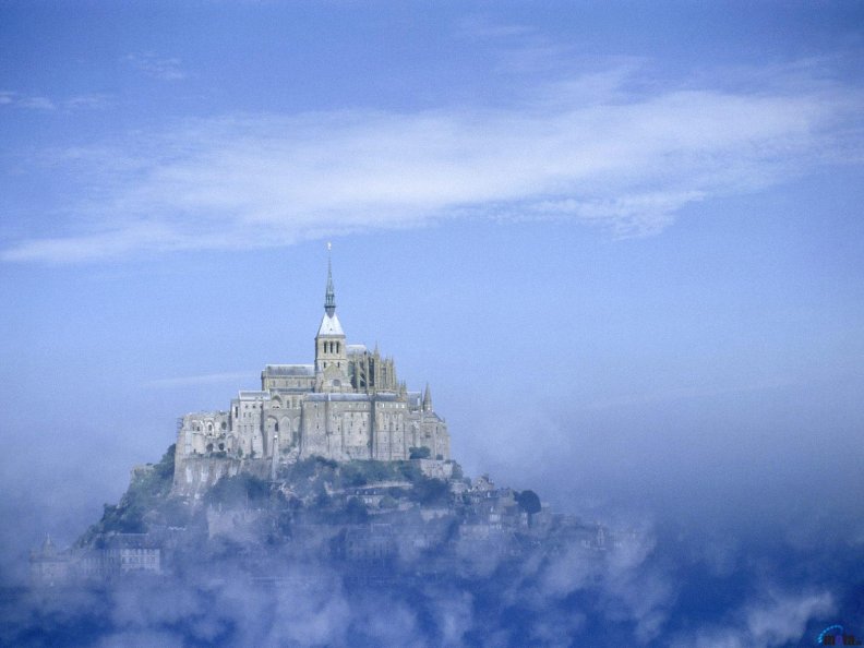 monastery of Mont Saint_Michel in the fog