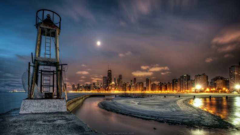 abandoned_lighthouse_in_lake_michigan_hdr.jpg