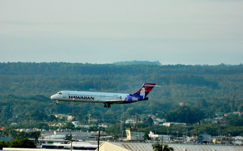Hawaiian Jet Liner