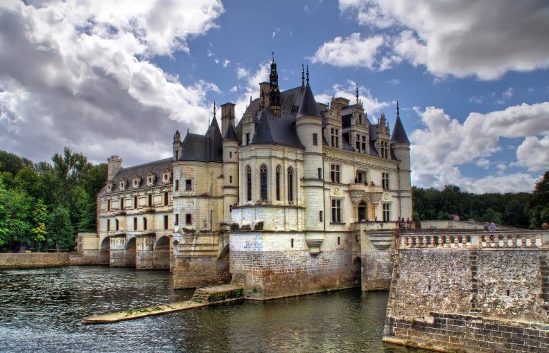 castles_of_loire_france.jpg