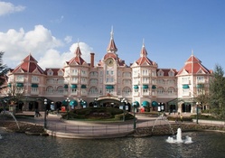 Disneyland  Paris Castle Hotel
