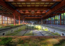 abandoned covered pool hdr