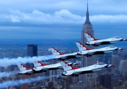 f16 thunderbirds over the empire state building nyc