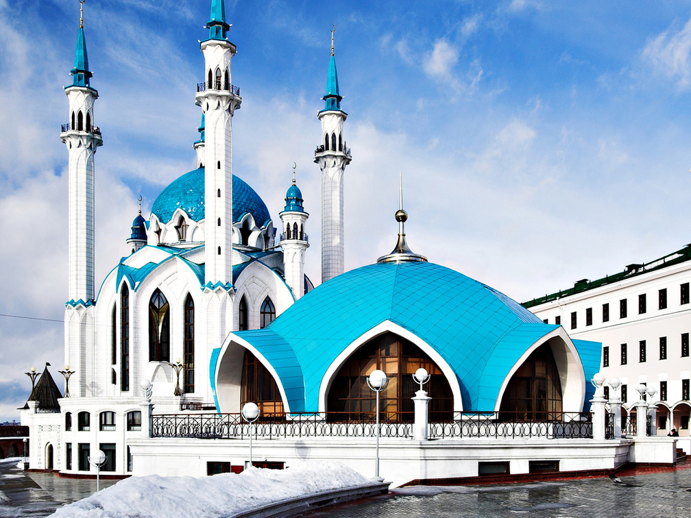 Mosque with blue Tomb