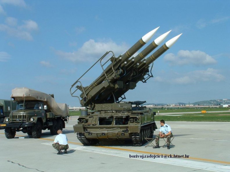 long_range_missile.jpg