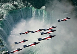RCAF Snowbirds over Niagara Falls