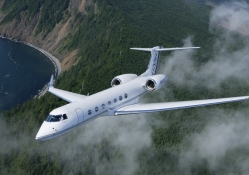 Gulfstream Aerospace G550
