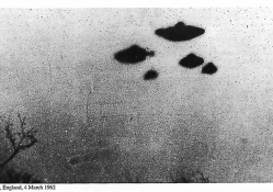 UFO  C.I.A  PHOTO