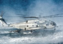 CH 53e dispatching marines at sea