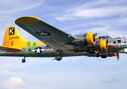 B 17  Flying Fortress