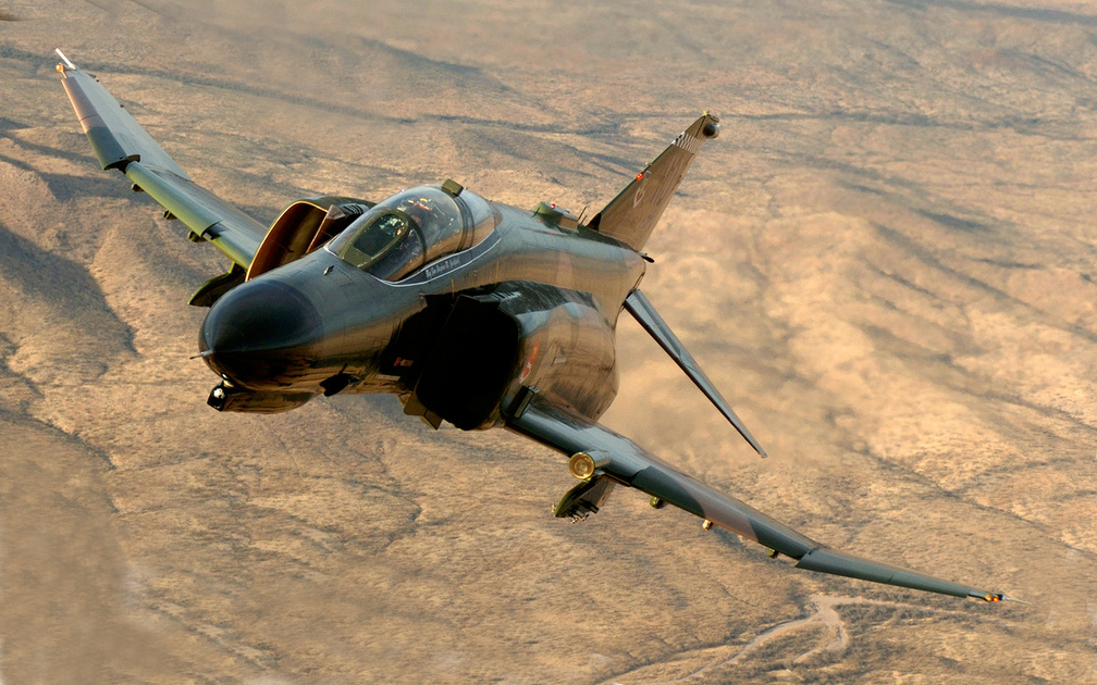 F_4 Phantom II