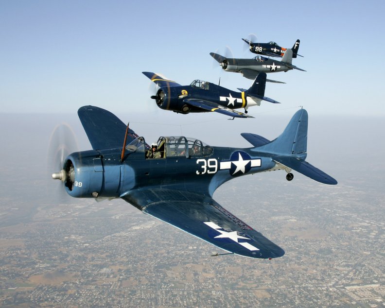 us_antique_warplanes.jpg