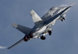 F_18 Hornet Take_Off