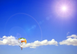 Balloon throug the Clouds
