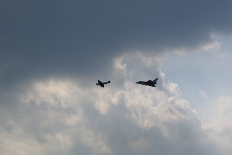eurofighter_typhoon_and_spitfire.jpg