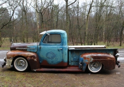 1951_F1_Truck