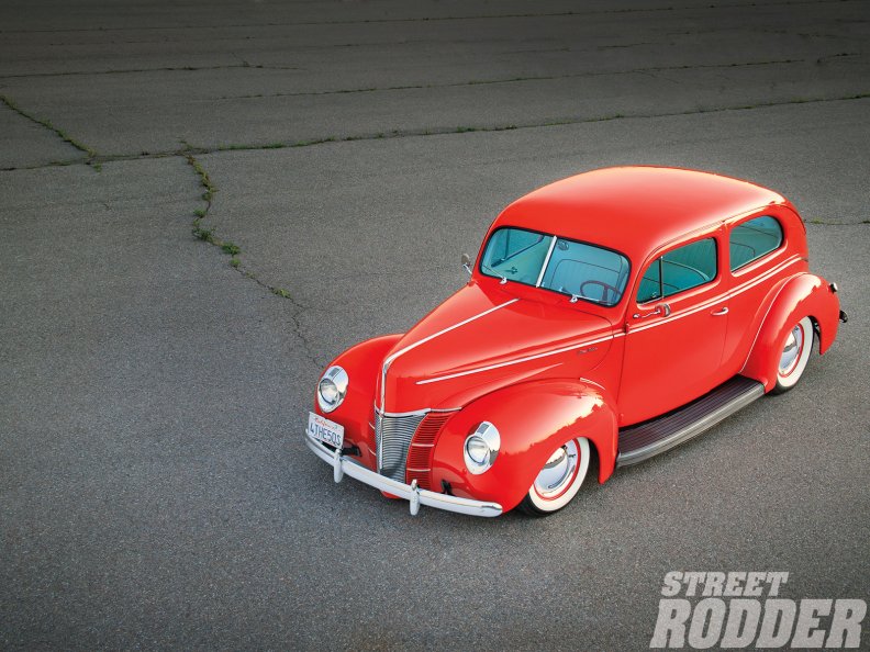 1940_Ford_Sedan