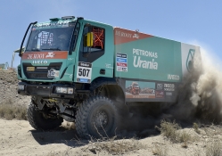 TRUCK IVECO WAR AT THE DESERT