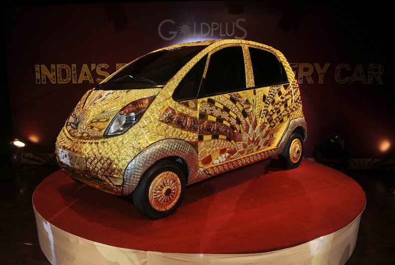 nano_car_adorned_with_gold_silver_and_gemstones.jpg