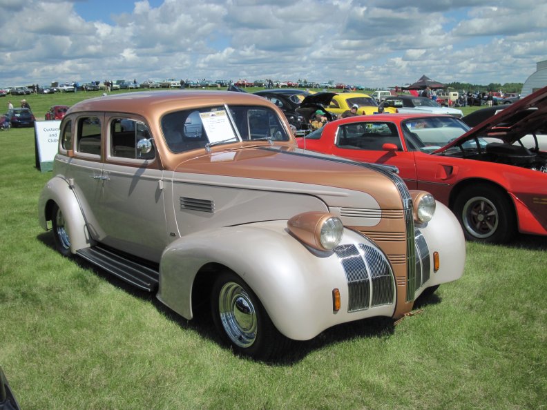 1939 Pontiac Chieftain