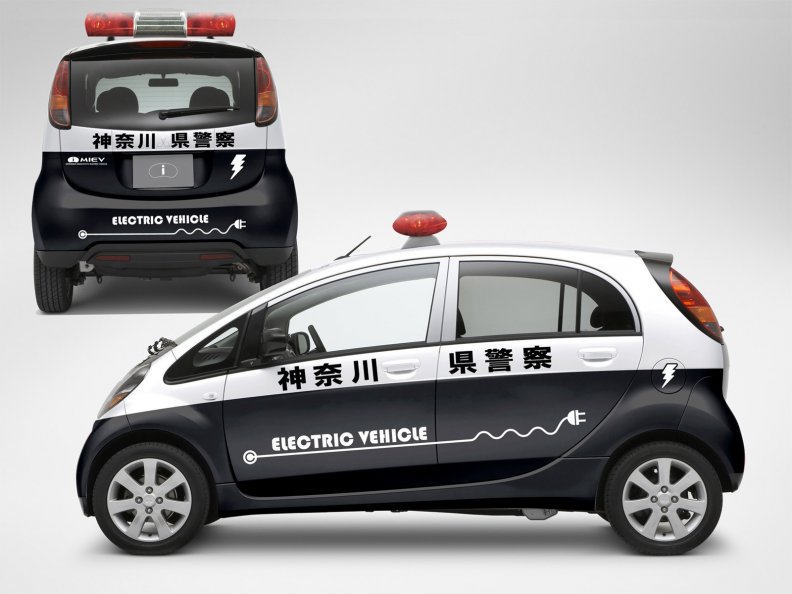 Japanese Police All Electric Car