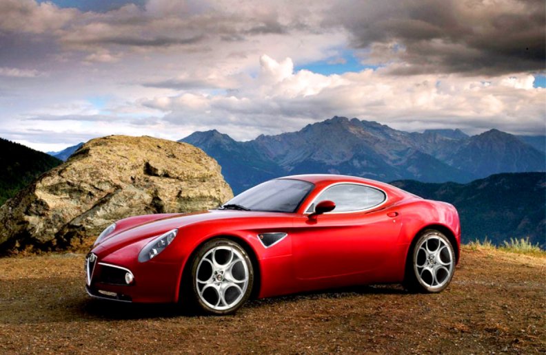 Alfa Romeo _ beautiful in red