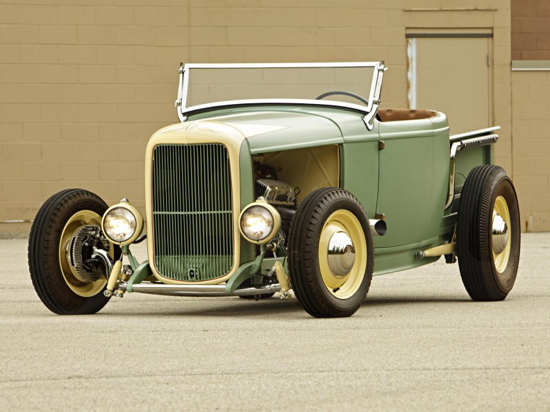 1932_ford_roadster_pickup.jpg