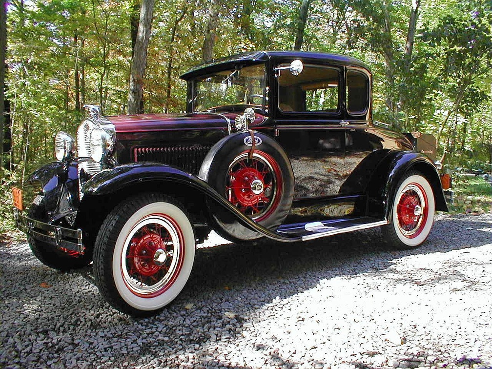 1931 Model A Ford DeLuxe Coupe