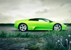 COOL GREEN CAR