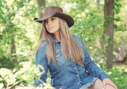 A REAL COUNTRY COWGIRL